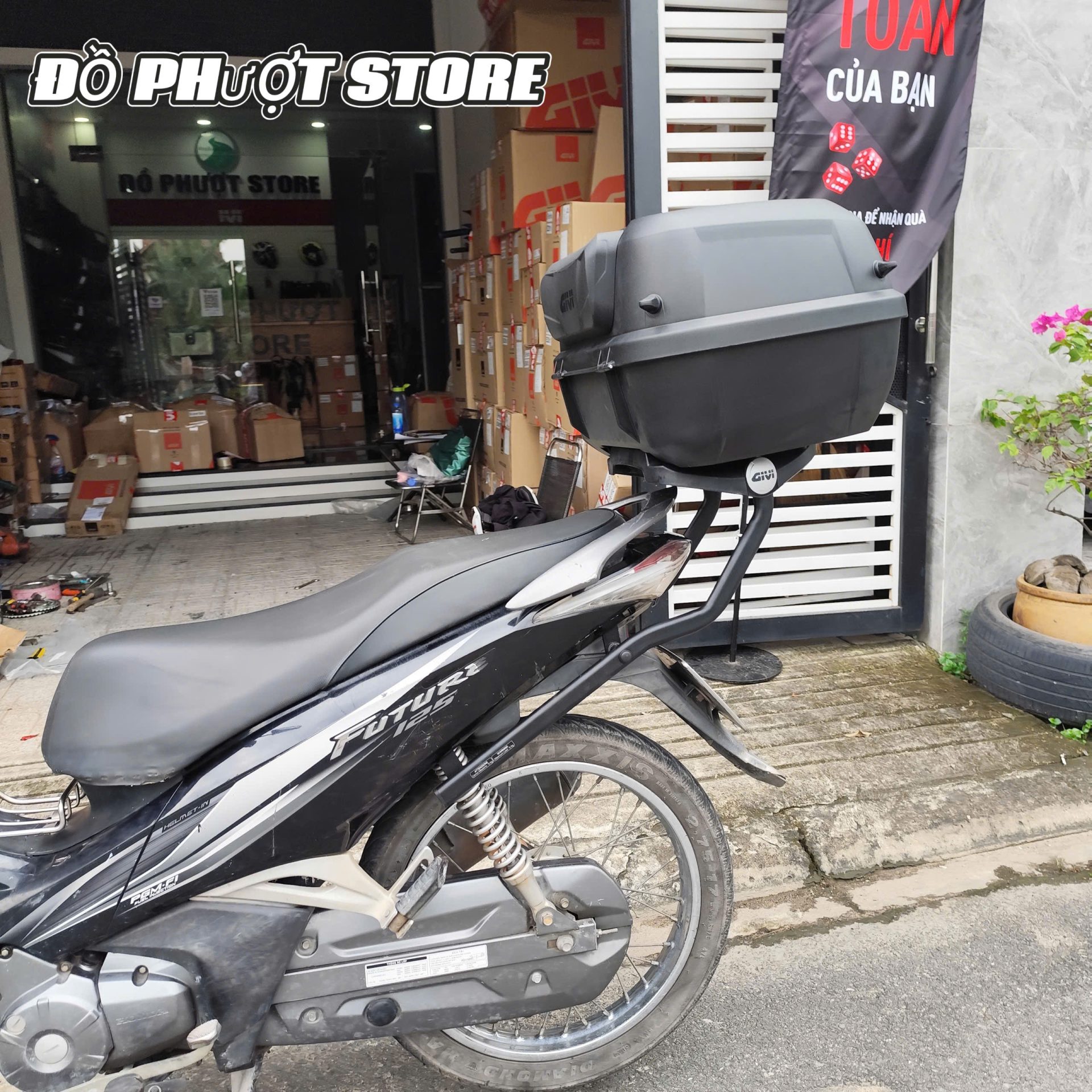 thung-givi-e43n-adv-va-baga-hrv-cho-future-125 Combo Thùng Givi E43N-Adv & Baga HRV Cho Future 125 (Future Mập) | Chính Hãng