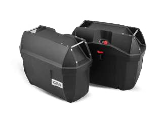 Xe côn tay đi phượt được trang bị THÙNG HÔNG MONOKEY® Givi E22N cực kỳ cân đối.